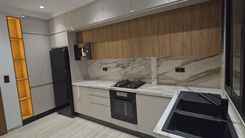 Appartement – 3ème Étage | S+3 | 135 m²