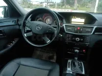 Mercedes-Benz Classe E 200 – 2010 – Boîte Auto – Essence – Toutes options