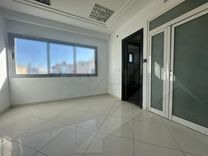 Bureau de 257m² au Lac1