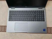 DELL Precision Core i7 11eme Gen 32G/NVIDA/SSD neuf Jamais Servie