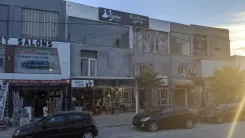 a loué local commercial