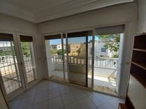 📍EL MENZAH 9 A – VILLA MODERNE AVEC JARDIN USAGE HABITATION OU BUREAUTIQUE