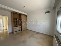 Etage de villa s+3 à la Marsa