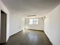 A louer immeuble sup 2150m² en open space et bureaux Lac 3