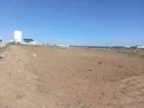 terrain constructible première position pour dépôt a sfax