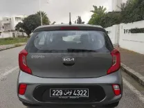 KIA PICANTO GT LINE PREMIÈRE MAIN TRÈS PROPRE BOÎTE MANUELLE