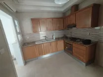 S3 haut standing a la soukra avec pkg sous sol