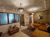 A vendre un S2, à l aouina , Cité Wahat