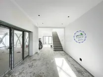 A louer immeuble neuf 600 m² à Menzah 1