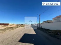 قطعة أرض للبيع – طريق منزل شاكر، كلم 11