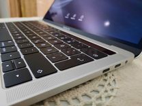 MacBook Pro 13 TouchBar Core i5 2017 8G/500G SSD/Cycle 8