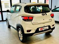 MAHINDRA KUV 100 K8 Première Main.