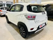 MAHINDRA KUV 100 K8 Première main