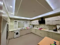 À LOUER - Villa indépendante haut standing avec piscine