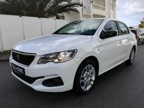 PEUGEOT 301 PREMIÈRE MAIN TRÈS PROPRE BOÎTE MANUELLE