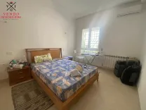 S2 avec parking à 70m de la mer à Hergla