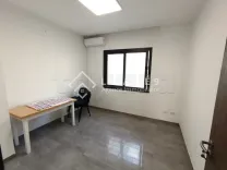 A louer un bureau H1 de 35m2 au Lac 2