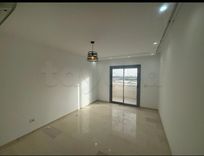 S+1 HTS l aouina soukra avec place de parking sous sol