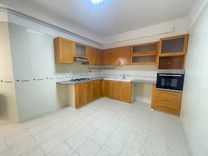 S3 à vendre à  L'aouina Hay el Wahat