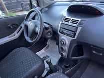 TOYOTA Yaris Premiere main. 2009 état origine