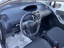 TOYOTA Yaris Premiere main. 2009 état origine