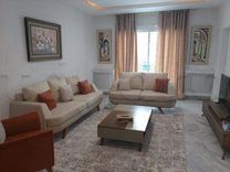 Un bel appartement richement meublé