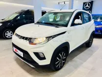 MAHINDRA KUV 100 K8 Première main