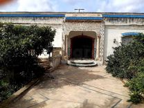 villa de compagne et 2 dépôts