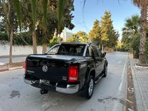 Volkswagen Amarok bva highline plus full options etat neuf
