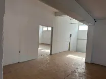 A louer usine à la Z I Kram, Lac 3