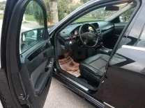 Mercedes-Benz Classe E 200 – 2010 – Boîte Auto – Essence – Toutes options